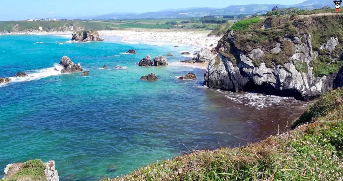 Playa de los Carballíos (Castropol)