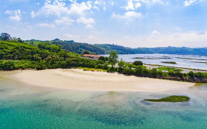 Imagen de Playas para perros en Cantabria