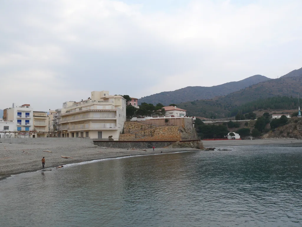 Platja de les Barques (Colera)