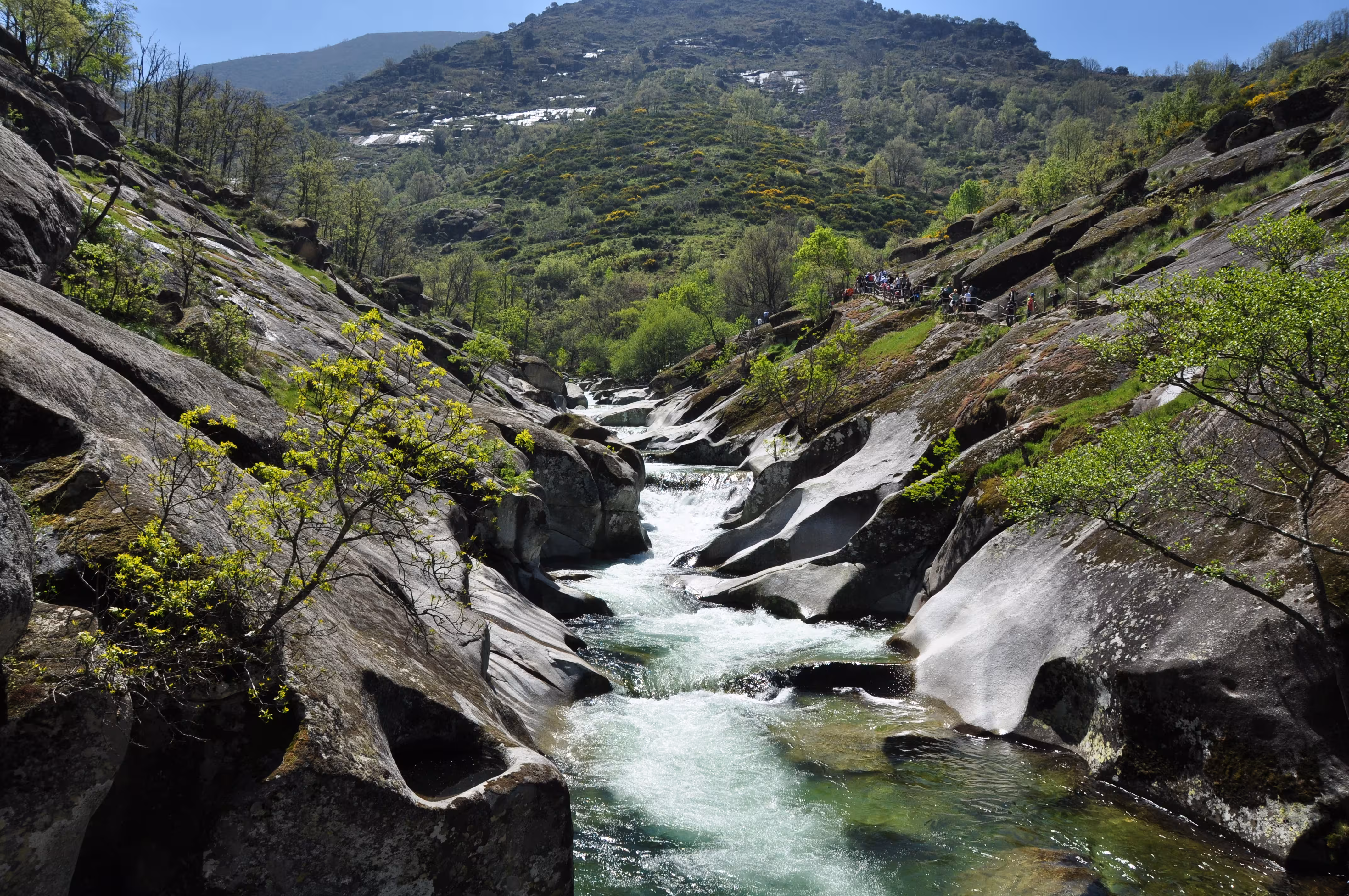 Los Pilones, marmitas de gigante en la Garganta de los Infiernos